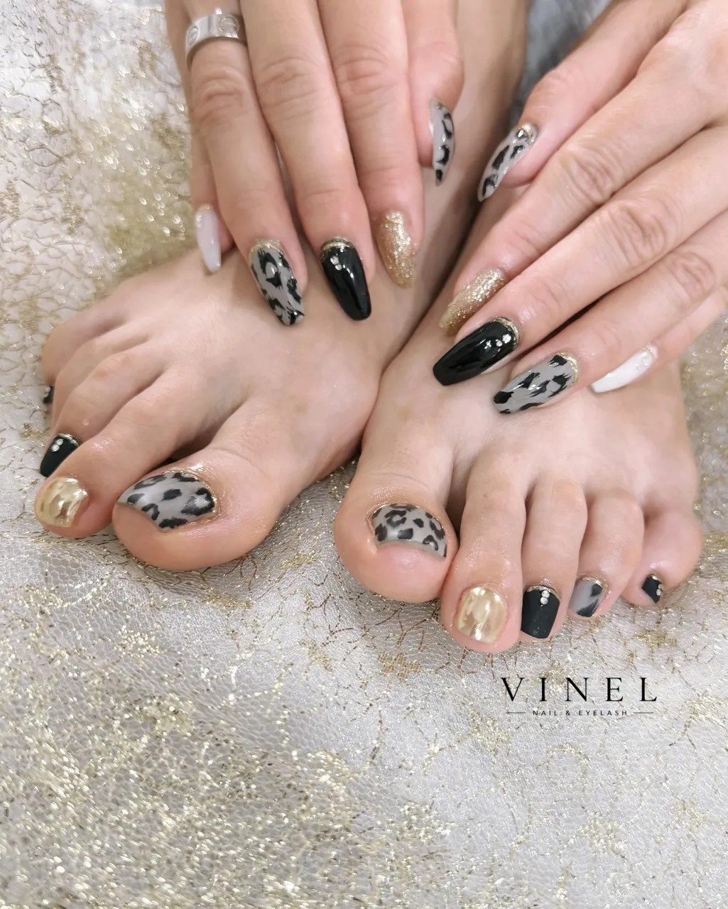 Hand × Foot おそろいデザイン🖤✨