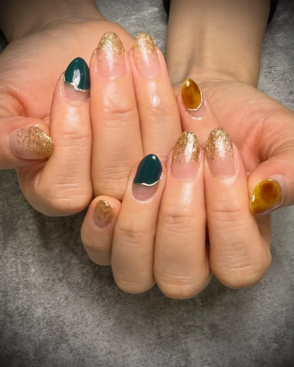 ✨ 秋冬にぴったりな大人ニュアンスネイル🍂